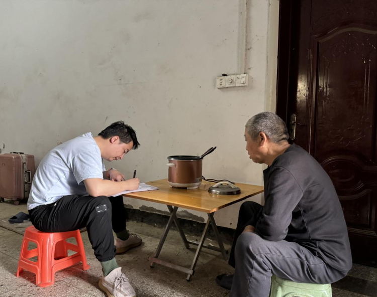 蚌埠市五河县小圩镇：汇聚民政力量 擦亮幸福底色_fororder_图片1