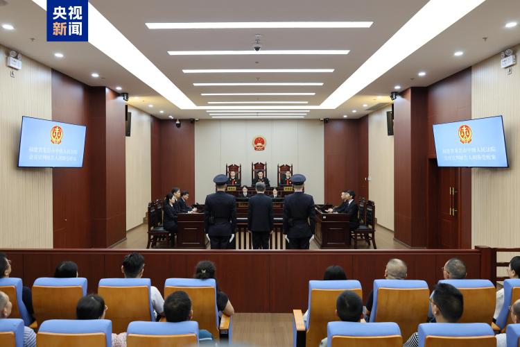 受贿数额特别巨大 江西省政协原副主席胡强一审被判13年
