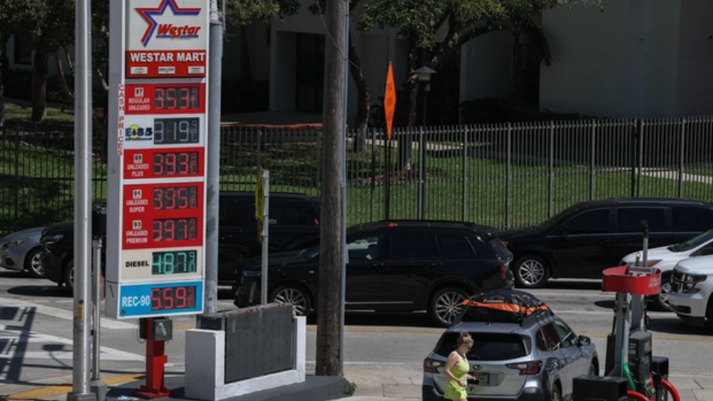 资讯很有料｜美以军事打击伊朗 美国正面临军事通胀政治三大挑战