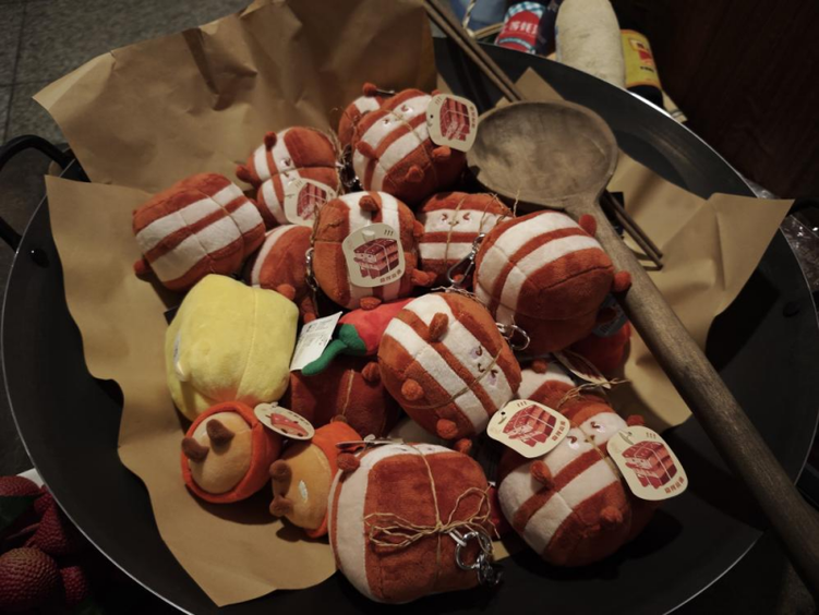 新华网文化观察丨2024年，那些火出圈的文创