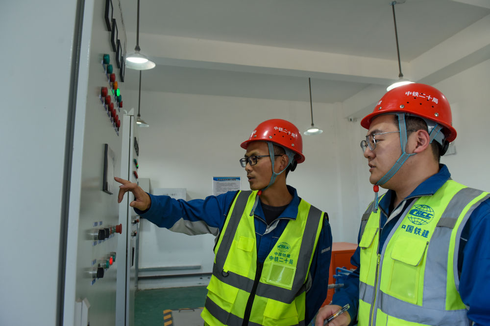 新疆阿克陶县奥吞勒克水库工程主体完工