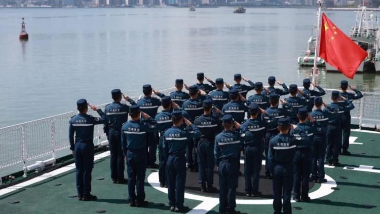 视频丨万里海疆同升一面旗 共祝祖国好！