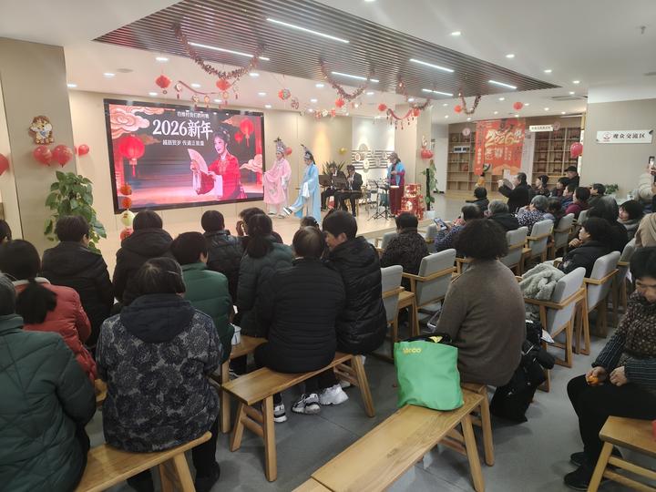 新华鲜报丨火热“村晚”！中国乡村动人年味