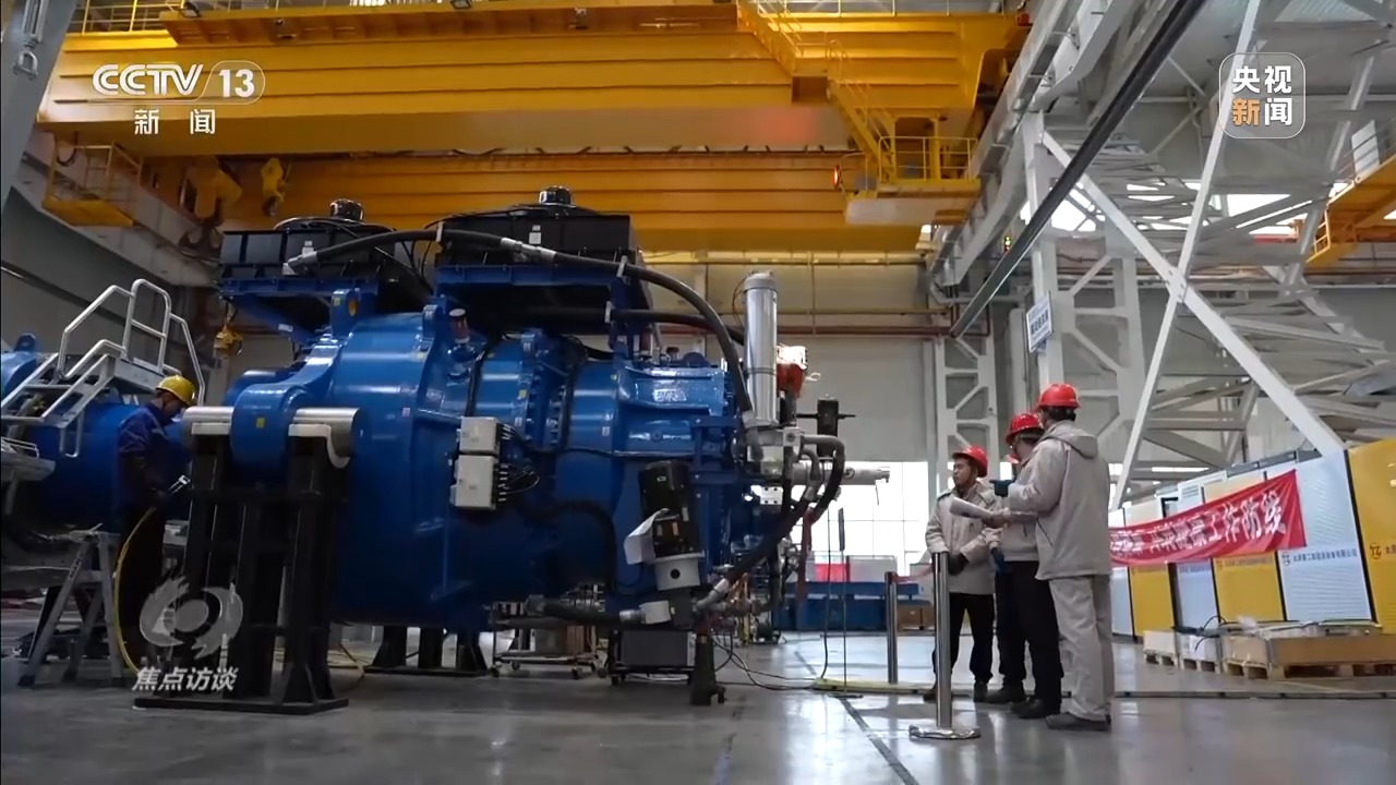 焦点访谈丨向新向优 非凡答卷——跟着总书记上两会