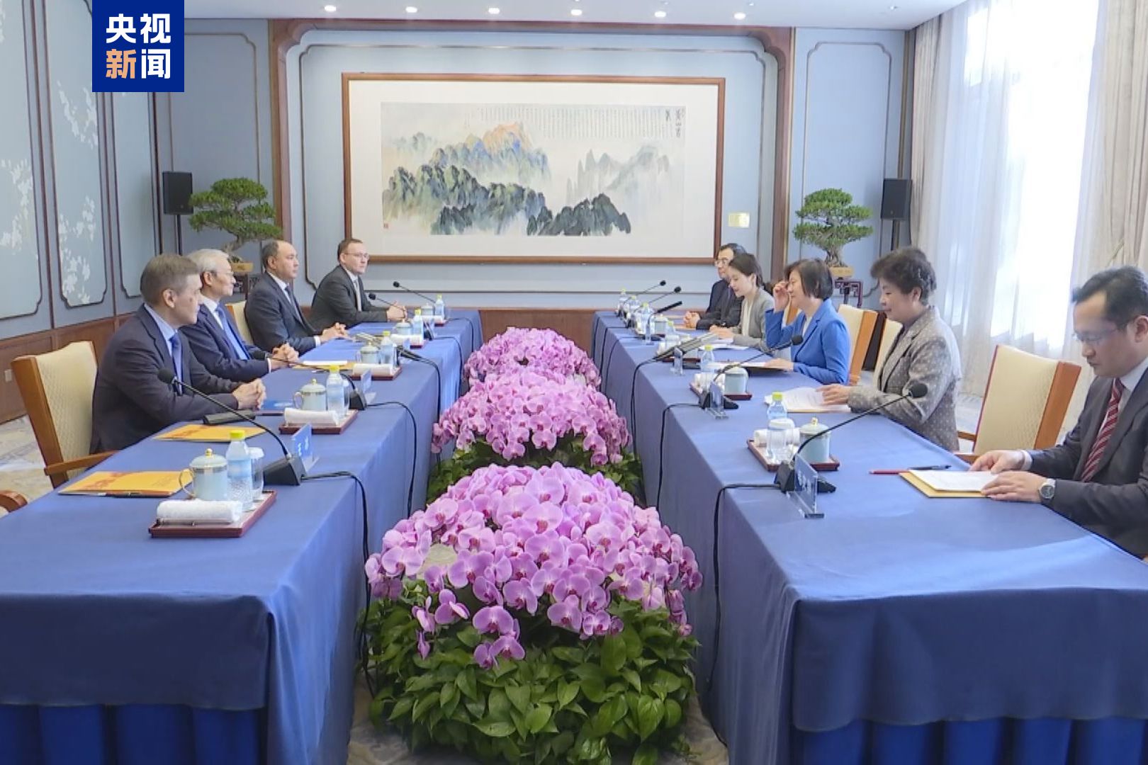 中国接任上合组织轮值主席国 上合组织候任秘书长：将全力配合中方工作