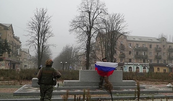 闪评丨俄宣布控制两处战略重镇 “和平方案”的天平会倾斜？