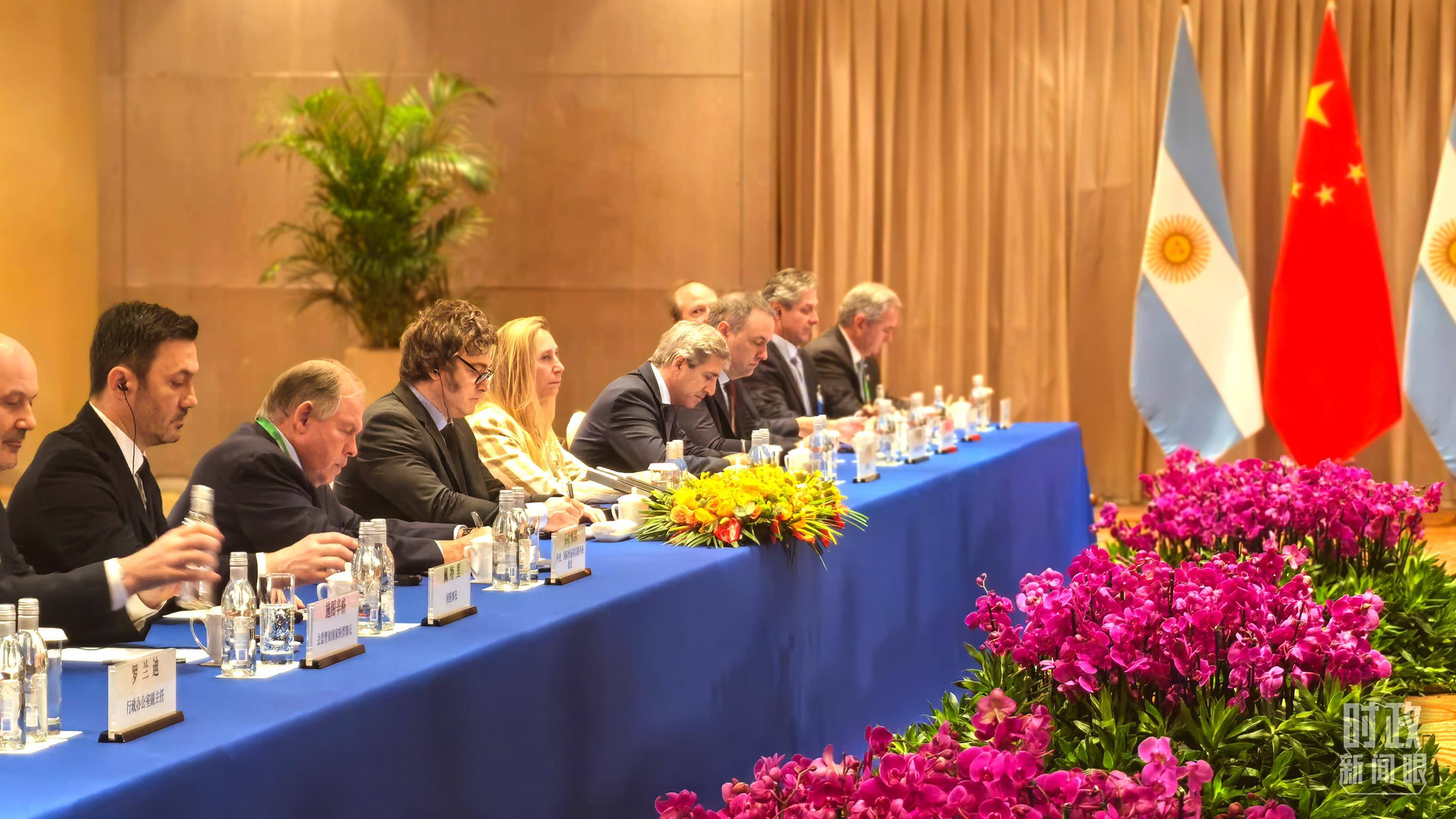 时政新闻眼丨从里约到巴西利亚,习近平拉美之行持续传递鲜明信息