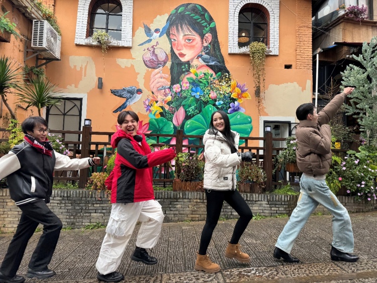 以脚步丈量，用镜头传播：他们成为和美云南“海外代言人”