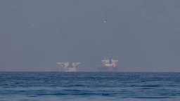 特朗普：伊朗已允许20艘油轮通过霍尔木兹海峡_fororder_490e39dc1a7140ad9cb1b8e13c3bfb8b