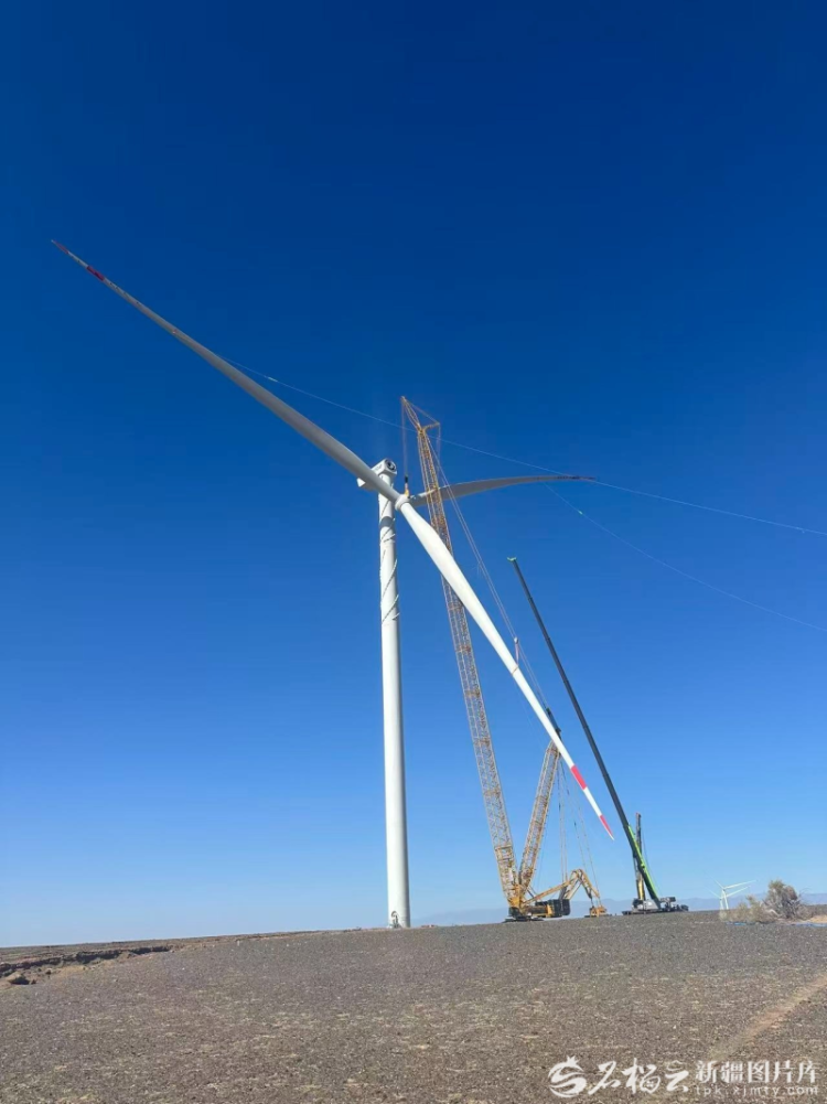 新疆经济看点 | 新疆“油气煤新”协同发力筑稳能源保障“压舱石”