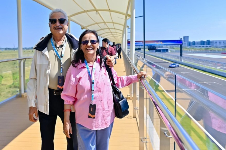 Witness Intelligent Manufacturing, Drive the Future: Diplomats from Multiple Countries Test-Drive BYD in Zhengzhou and Decode China's Intelligent Manufacturing Amid Speed and Passion_fororder_15