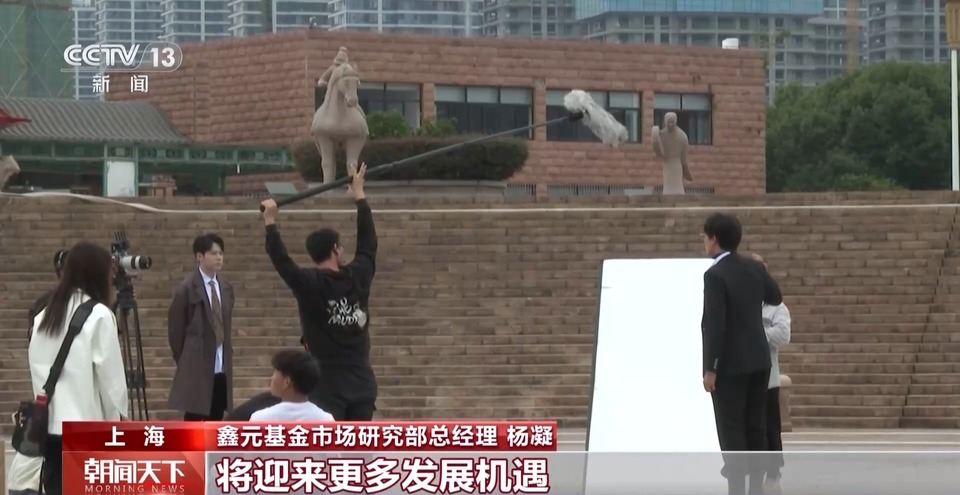 小“周边”带来大生意 影视热带火文化产业投资