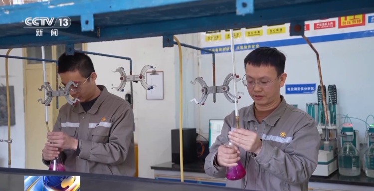 企业拥抱数智化 农民工如何转型高素质产业工人？