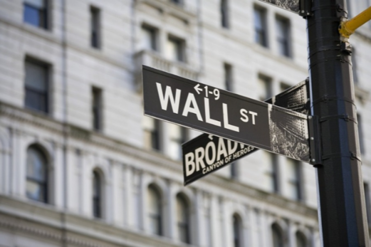 纽约股市三大股指3日显著下跌