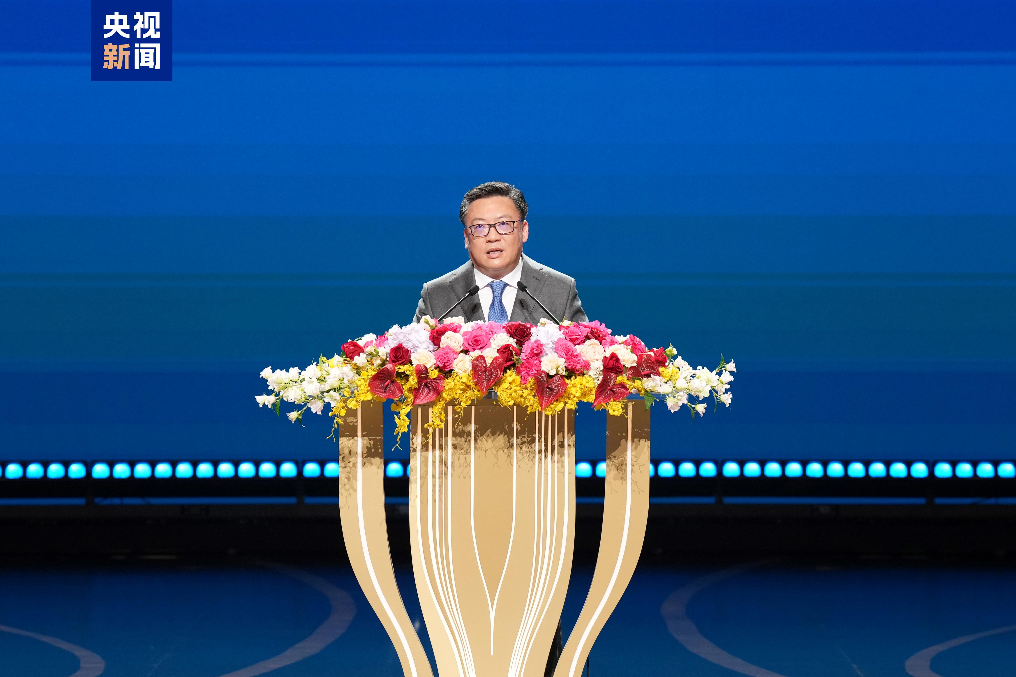 光影新程！第二十七届上海国际电影节开幕式举行