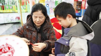 新春走基层｜逛酃湖年货大集 品地道衡阳年味