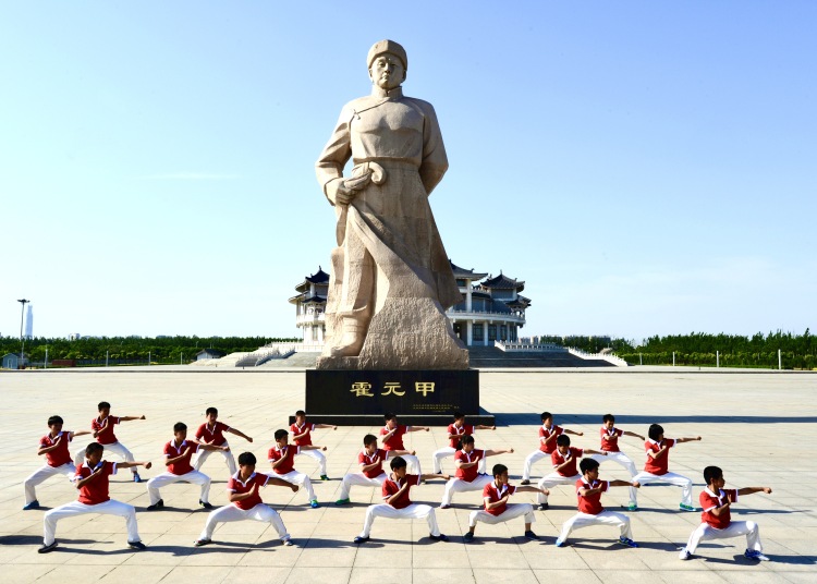 国际青年西青行 | 霍公故里学功夫 精武文化传天下_fororder_d76a9b1940cde3aecd3468f7bb598ac6