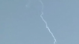 视频丨监测到有导弹来袭 以色列多地拉响防空警报