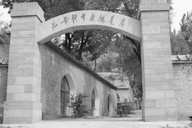 “今天，日本已宣布无条件投降！”总台重现红色电波经典瞬间