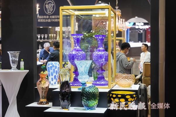 既有高颜值，又有科技感，这里既是时尚秀场，也是美好生活