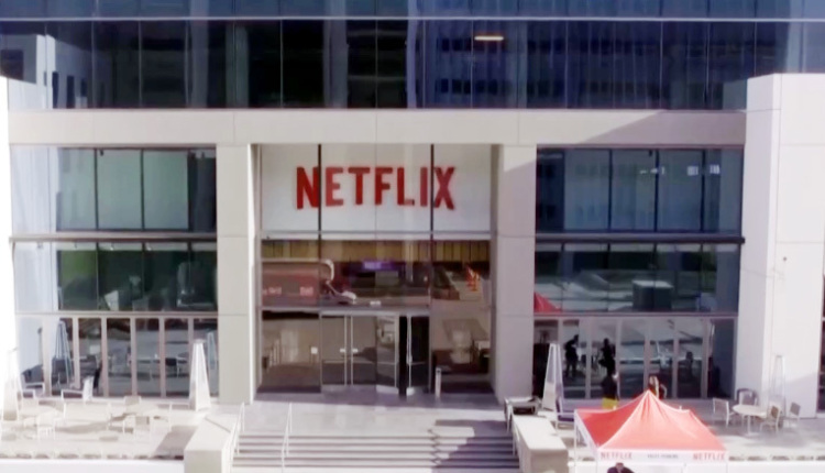 奈飞退出竞购 派拉蒙成华纳兄弟探索公司收购有力竞争者