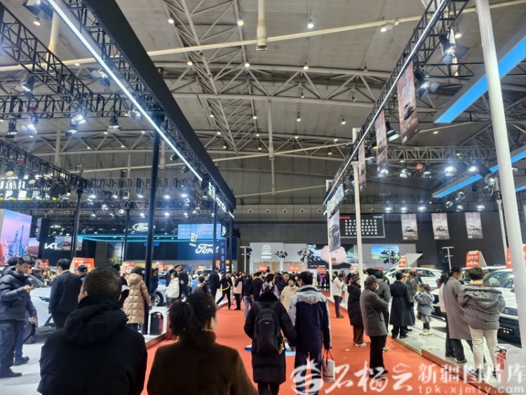 新疆以旧换新：从更新单品到焕新生活