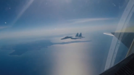 视频丨俄空天军轰炸机完成波罗的海计划飞行_fororder_企业微信截图_17767326786636