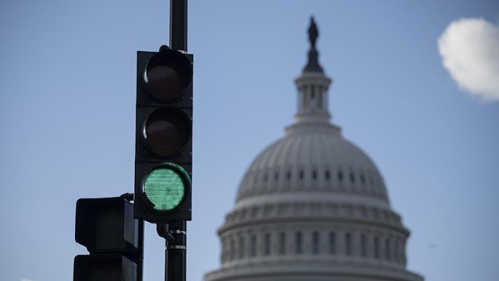 视频丨美国政府终于“开门” 但这些损害确定无法恢复_fororder_20251113082113579