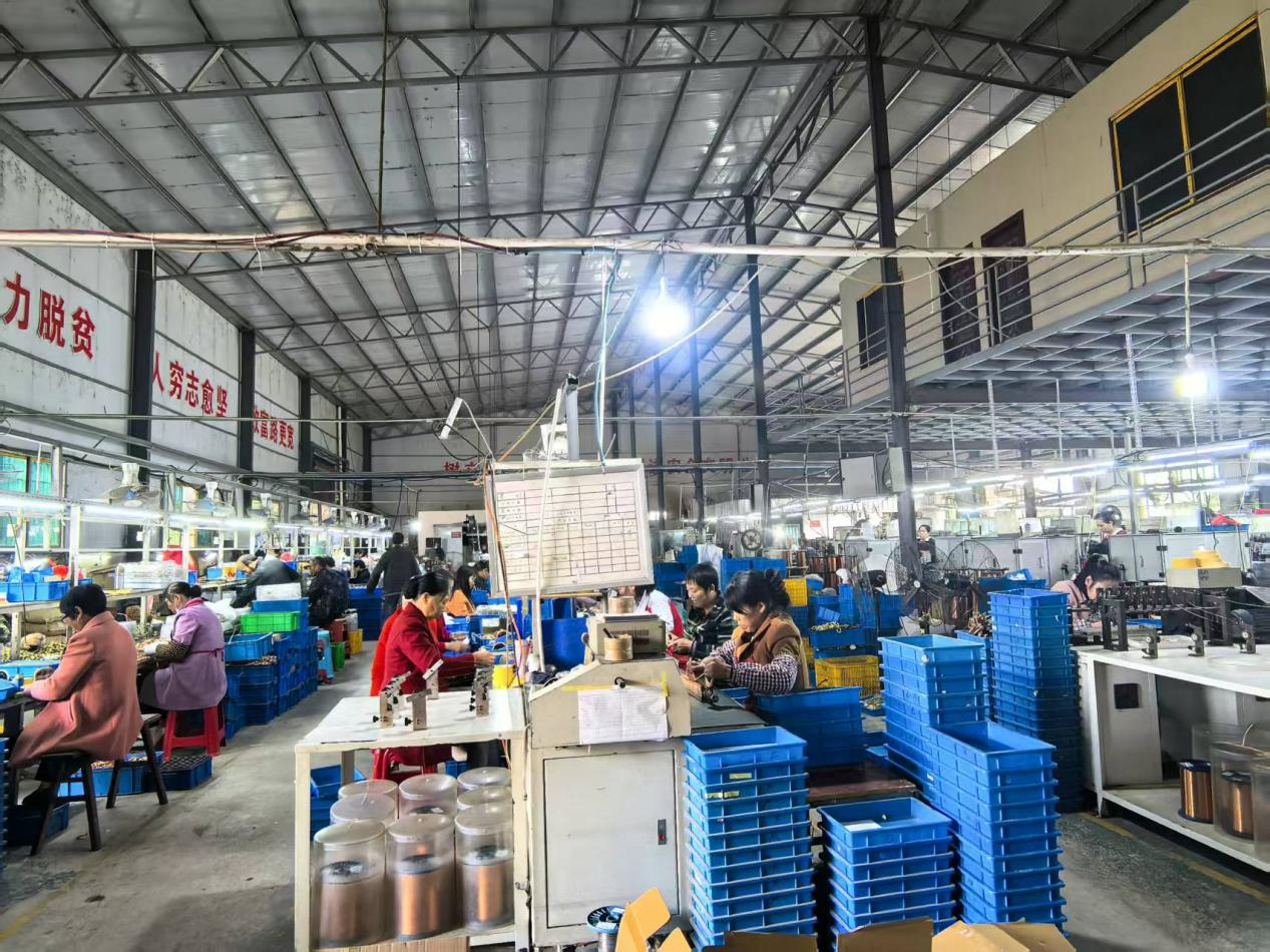 湖南衡阳县打造136个就业帮扶车间 圆群众家门口就业梦_fororder_1