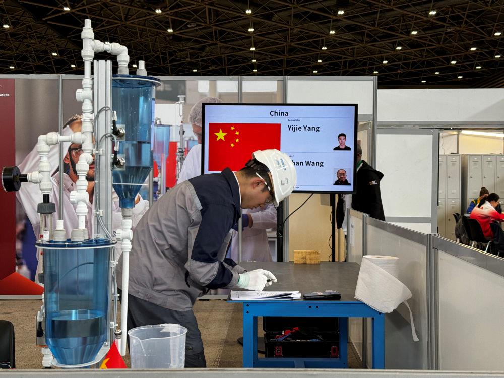 时政微观察丨建功立业 创新创造