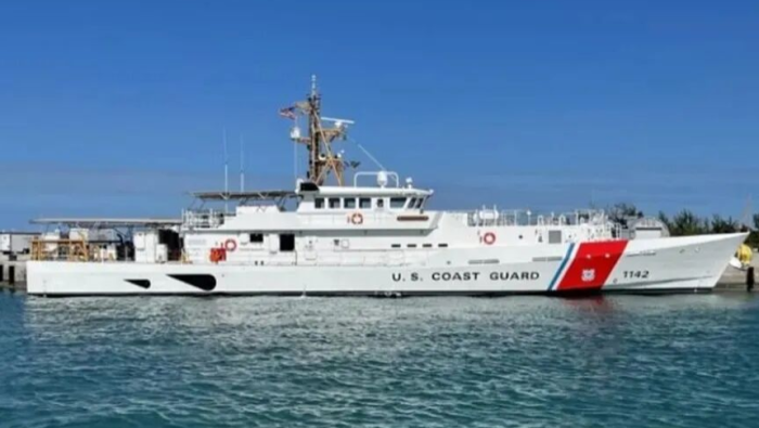 视频丨美国海岸警卫队6艘巡逻舰“现身”南海 打的什么算盘？