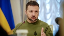 泽连斯基：前线局势愈发艰难_fororder_191f38d14e9541d5b4cf9df6a68e7315