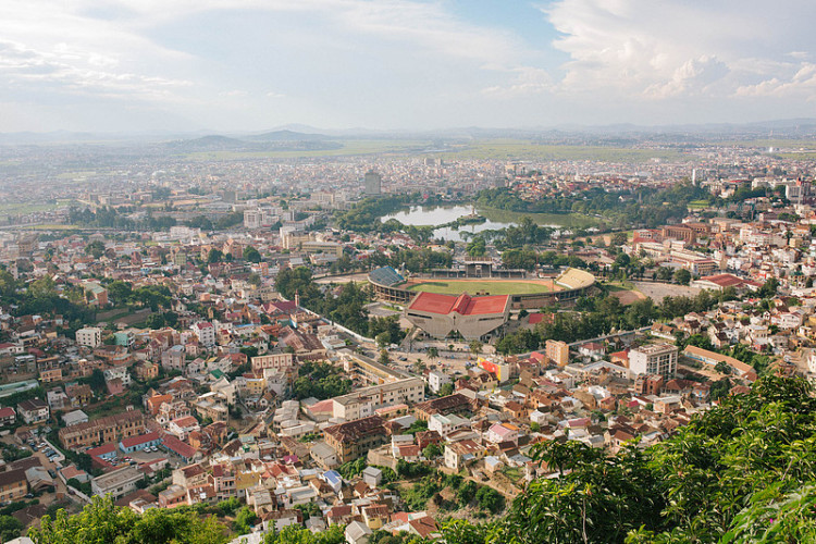 马达加斯加临时国家元首任命反腐官员为新总理