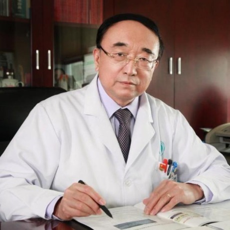 全国人大代表、中国工程院院士于金明：真正培养“会看病、能治病”的好医生_fororder_f38ac7aa453845d0b84e3fb19f2cb826.967x623.960x2147483647