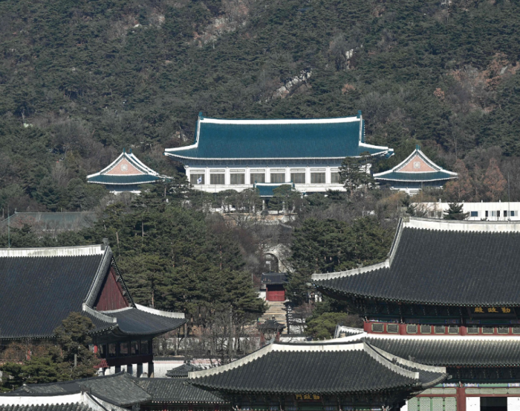 韩国总统府正式迁回青瓦台