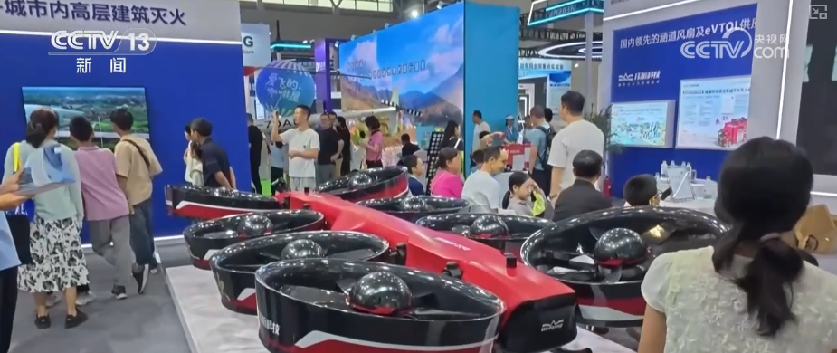 “人工智能+”加出包罗万象发展生态 “AI+智能制造”勾勒出你我未来怎样生活？| 一文读懂↓