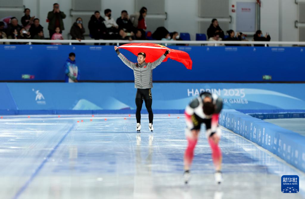 亚冬会|速度滑冰——宁忠岩获得男子1500米冠军