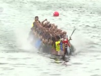 龙舟竞渡 粽叶飘香 各地共度端午