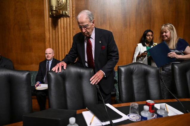 全球媒体聚焦 | 美媒：通货膨胀和关税政策下的美国农民在苦苦挣扎