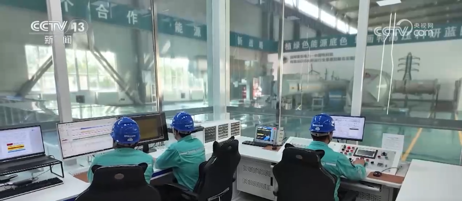 奋进的中国 我们的“十四五” | 风从草原来、电送全中国 跨越山海的绿电输送