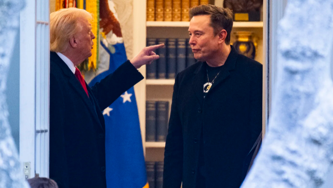 特朗普与马斯克关系破裂 特斯拉市值迅速蒸发千亿美元