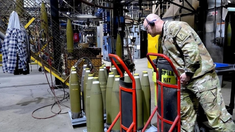 推迟对欧洲盟友防务订单交货 美国军工生产为何掉链子？_fororder_f89c0d17e38bf8c77fa13ee1a1cc7405