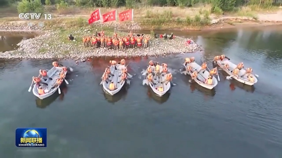 龙舟竞渡 粽叶飘香 各地共度端午