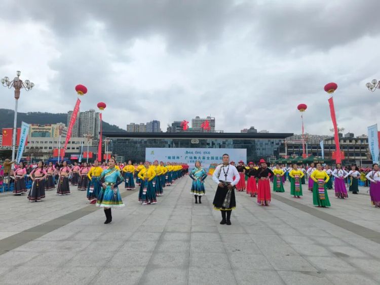 陇南宕昌：巧做秋冬旅游文章 让“冷资源”产生“热效应”_fororder_6a779dd053baf41c09623ff23d2a1d34