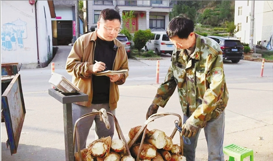 遂昌打造村级后备力量“蓄水池” 村村有助理 跑好“接力赛”