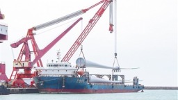“海南造”超百米风电叶片启运出岛