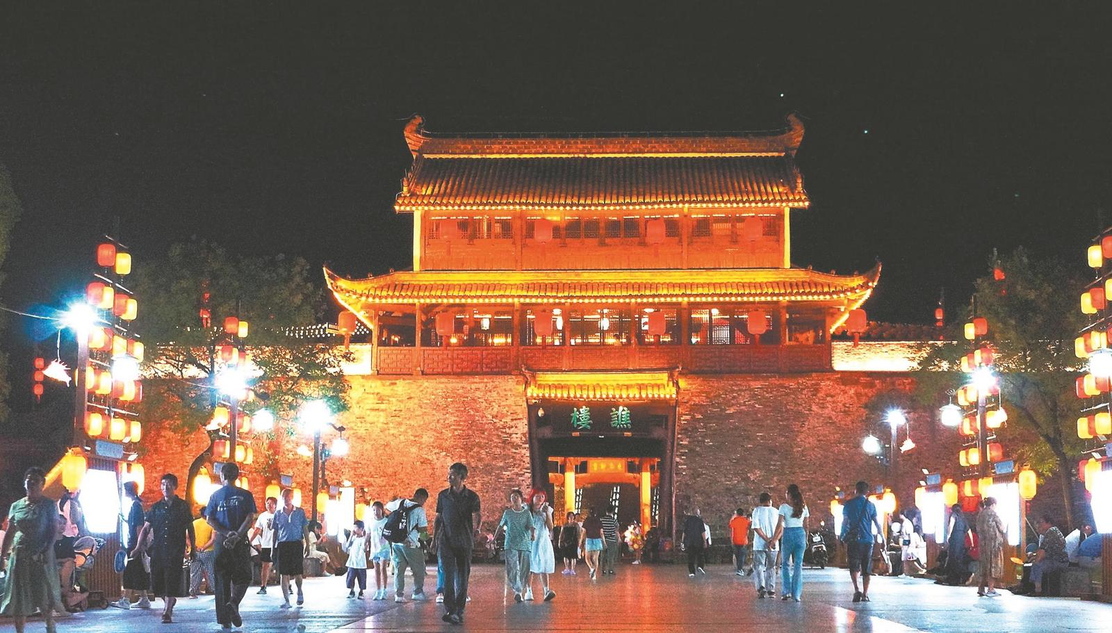 “国风游”，总要来趟徽州古城吧