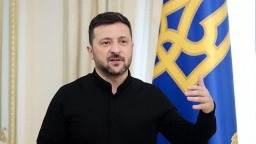 泽连斯基谈协议签署：要求美国国会先批准安全保障措施