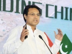 多国专家：中国两会为全球治理注入稳定性与合作动力_fororder_56e03a00c16c4135adceecafa4a07691.450x656[1]