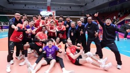 天津食品集团男排主场3:2逆转上海男排 半决赛首回合抢占先机